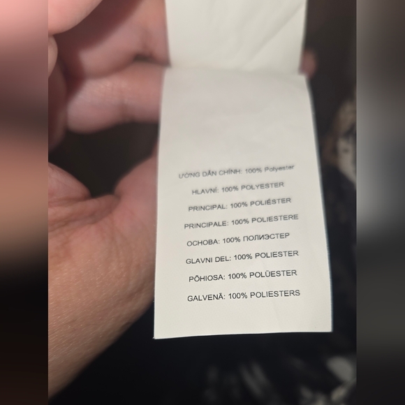 💙Used Elegant Black and Cream Women's Dress - Picture 6 of 7